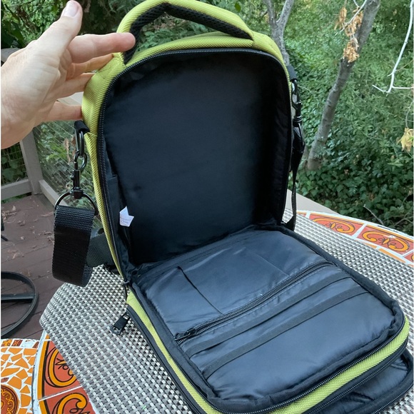 🔵 FUL Green tablet crossbody travel school work unisex canvas bag 9” x 11” - Picture 2 of 16